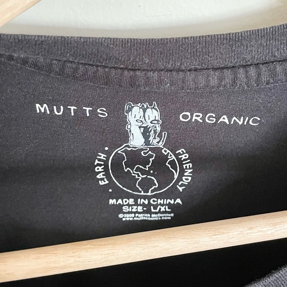 RARE Mutts Comics 2008 Patrick McDonnell Winter Chilln’ Sleepwear T Shirt L/XL - Picture 7 of 7